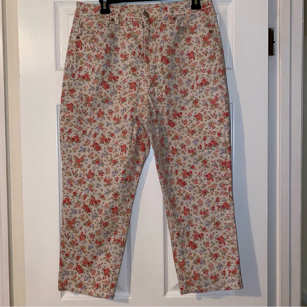 Floral Print American Eagle super soft Pants size 12